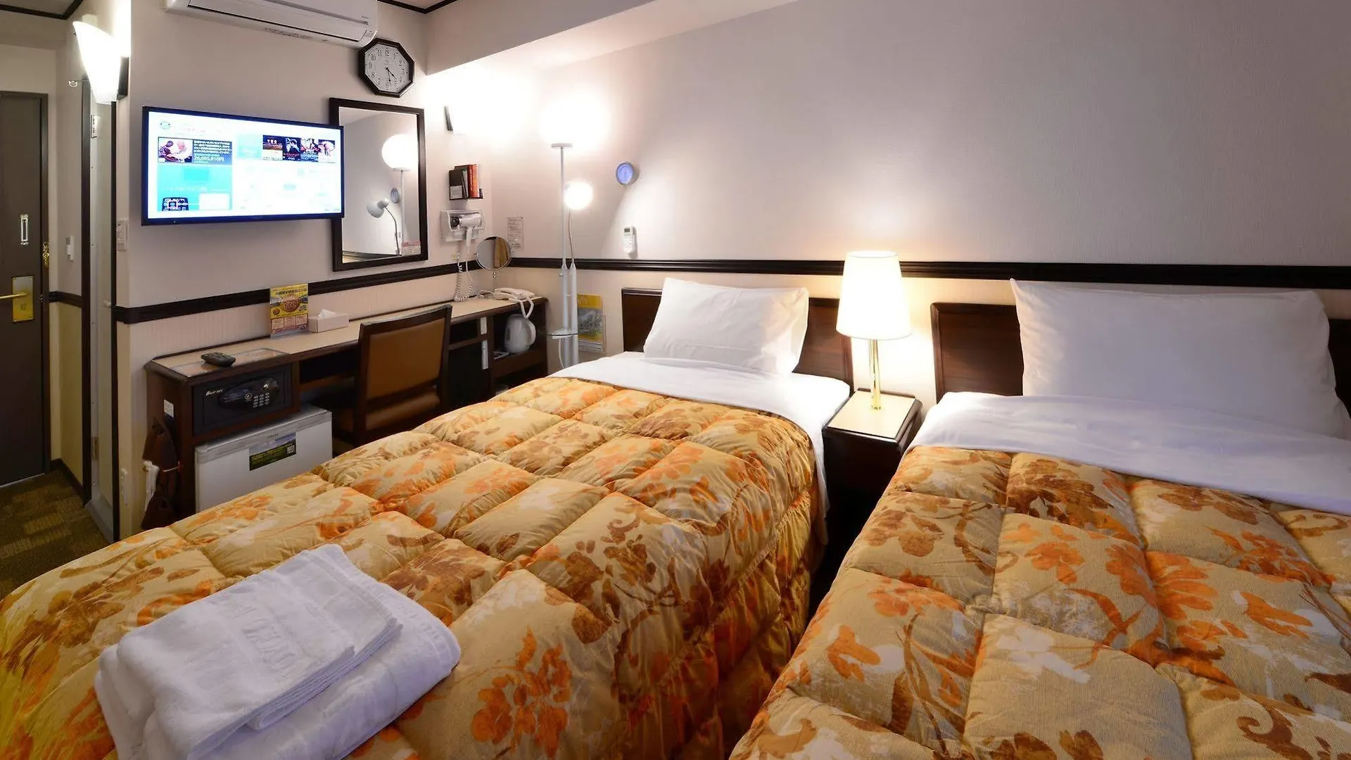 Отель Toyoko Inn Kyoto Shijo-Karasuma